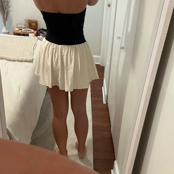 LBD 🖤 - Picture 4 of 7